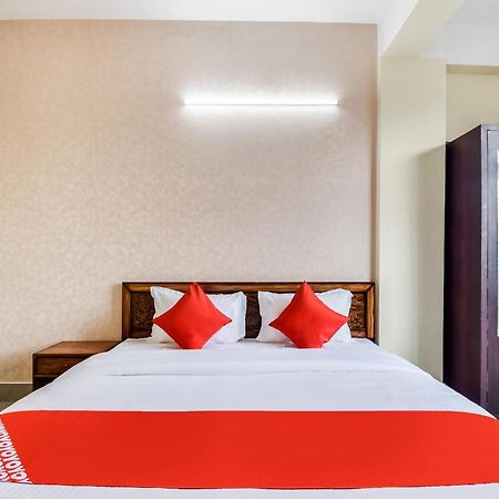 Super Hotel O Royal Pearl Inn Dispur Екстер'єр фото